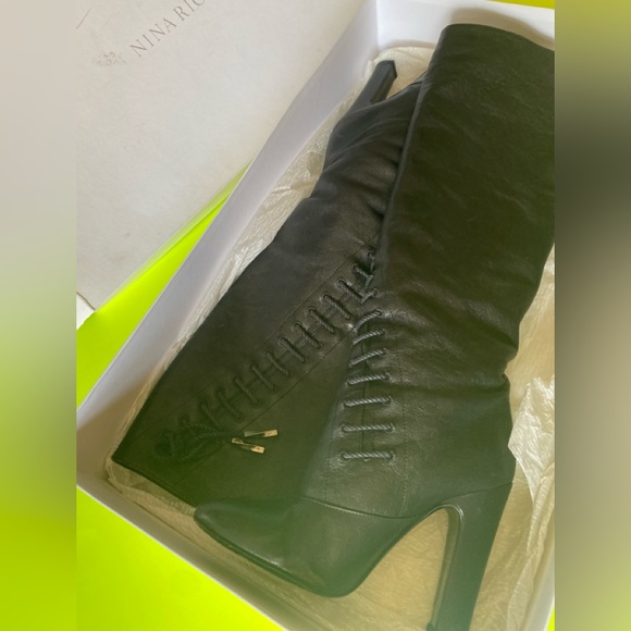 Nina Ricci  tall boots - Picture 3 of 17